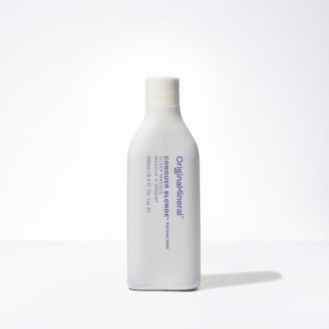 O&M CONQUER BLONDE MASQUE (250ML)