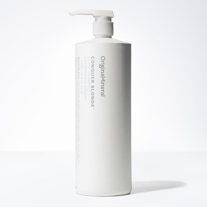 O&M CONQUER BLONDE SILVER SHAMPOO (1L)